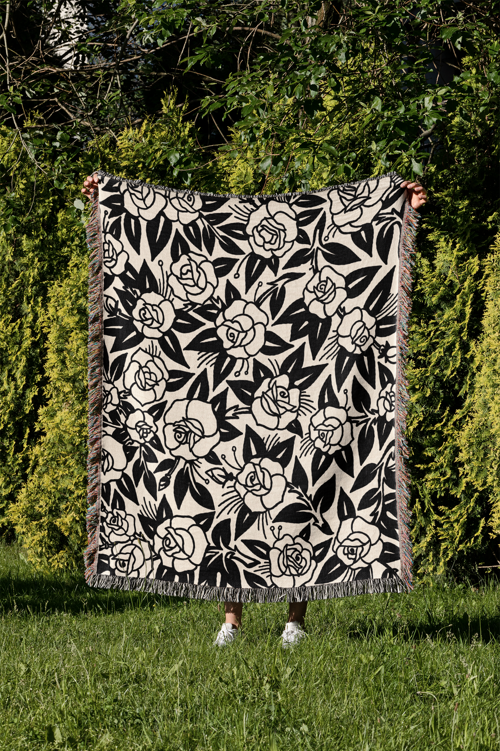 black bloom blanket